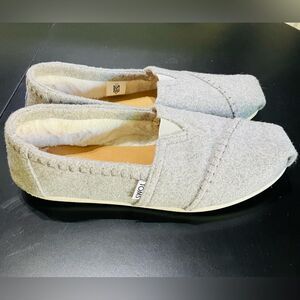 TOMS Alpargata slip-on shoes with faux-shearling lining sz 11 flats ladies gray